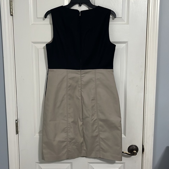 Tahari dress size 12 - Picture 2 of 2